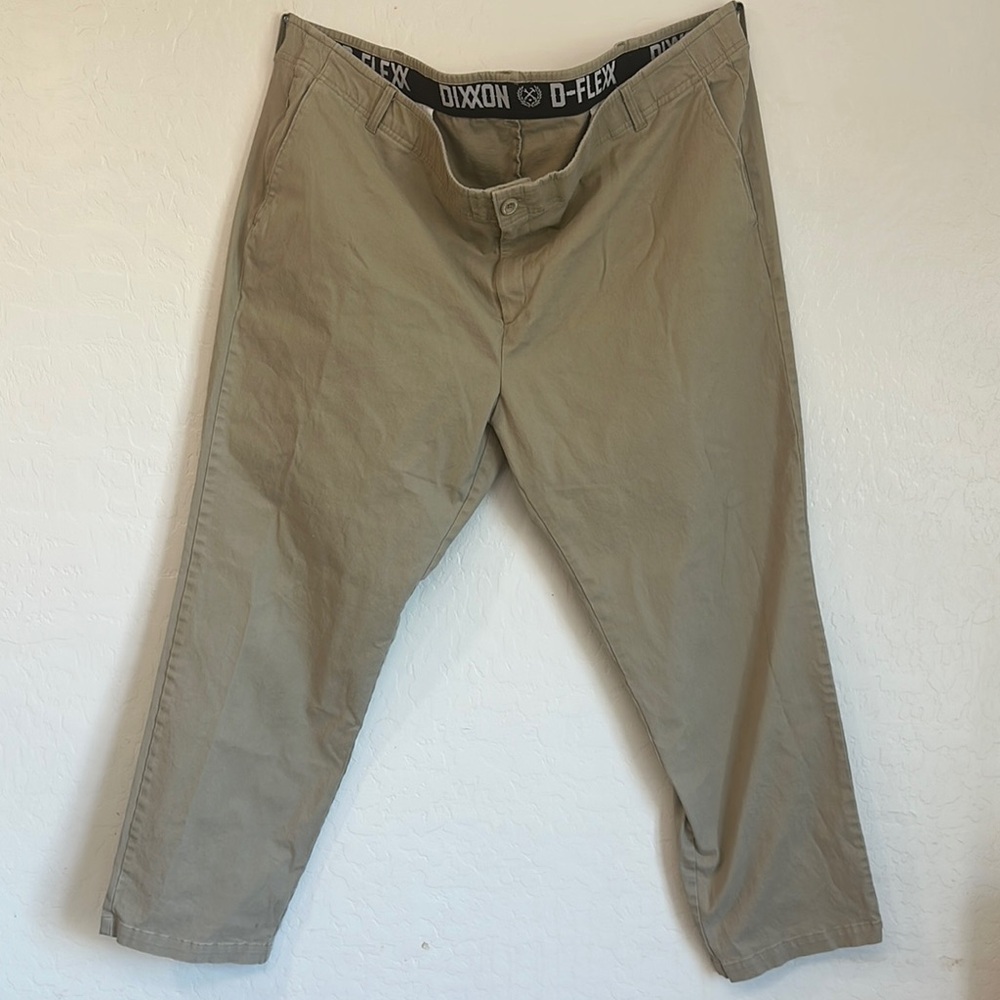 DIXXON FLEXX men’s size 48x32 pants‎ khaki color stretch business casual